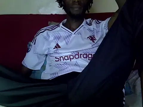 Snapshot of Delicious-D chatting on 11.24.25 Delicious-D online show from 11.24.25