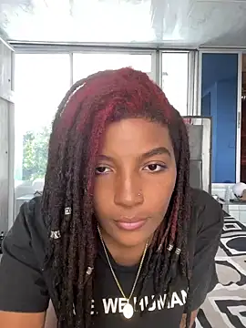 Lya-Kasandra online show from 01.12.25