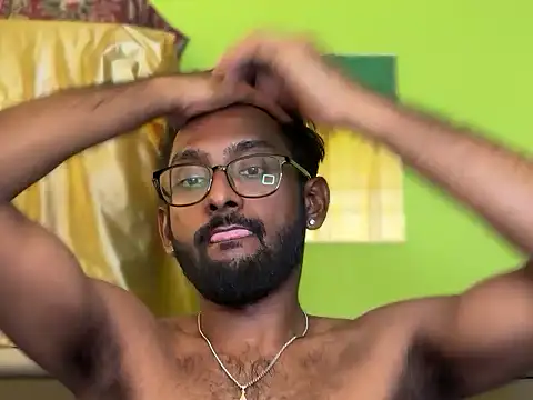 hornyboibbc0604 online show from 09.11.25