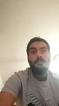 Snapshot of skrigul12 chatting on 12.31.24 skrigul12 online show from 12.31.24