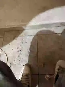 Snapshot of skrigul12 chatting on 01.01.25 skrigul12 online show from 01.01.25