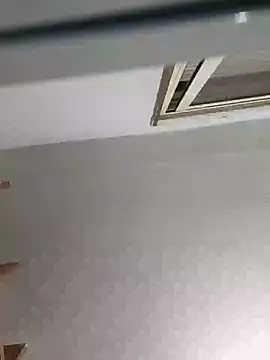 Snapshot of skrigul12 chatting on 01.17.25 skrigul12 online show from 01.17.25