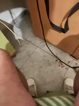 Snapshot of skrigul12 chatting on 01.24.25 skrigul12 online show from 01.24.25