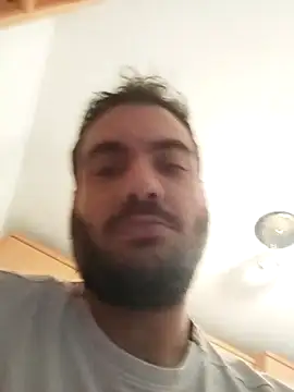 Snapshot of skrigul12 chatting on 03.22.25 skrigul12 online show from 03.22.25