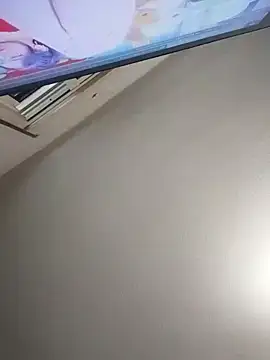 Snapshot of skrigul12 chatting on 10.11.25 skrigul12 online show from 10.11.25