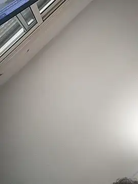 Snapshot of skrigul12 chatting on 10.18.25 skrigul12 online show from 10.18.25