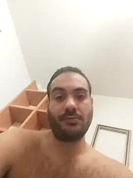 Snapshot of skrigul12 chatting on 12.01.25 skrigul12 online show from 12.01.25