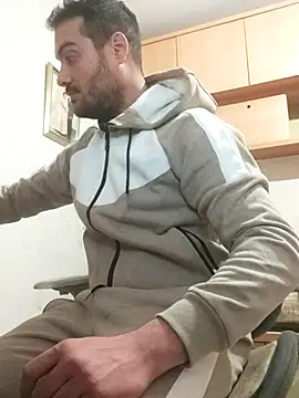 Snapshot of skrigul12 chatting on 02.09.26 skrigul12 online show from 02.09.26