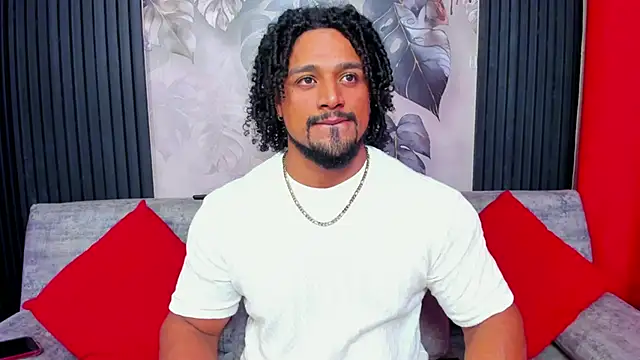 Snapshot of MikeEstevess chatting on 06.04.26 MikeEstevess online show from 06.04.26