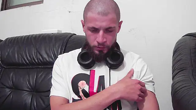 jimmyy  online show from 10.15.25