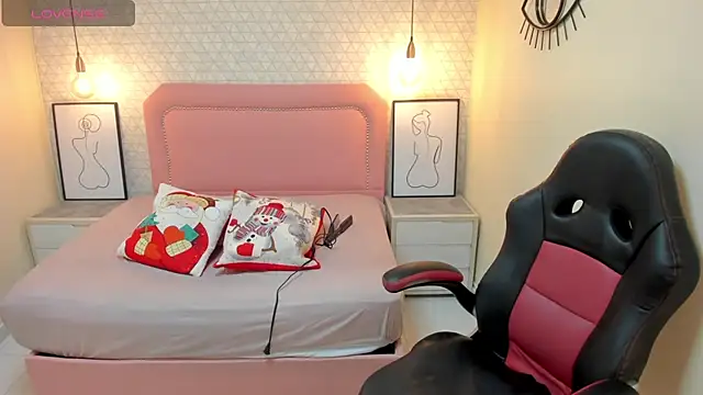 Kittytimberlake online show from 12.02.25