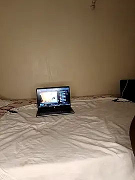 Birdie girl 1 online show from 03.15.25