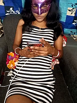 Snapshot of REVA_DARLING chatting on 02.06.25 REVA DARLING online show from 02.06.25