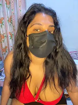 Snapshot of NOORA-GIRL chatting on 05.08.26 NOORA-GIRL online show from 05.08.26