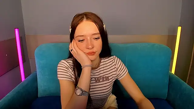 Snapshot of VasilisaTheWiseX chatting on 03.11.25 VasilisaTheWiseX online show from 03.11.25