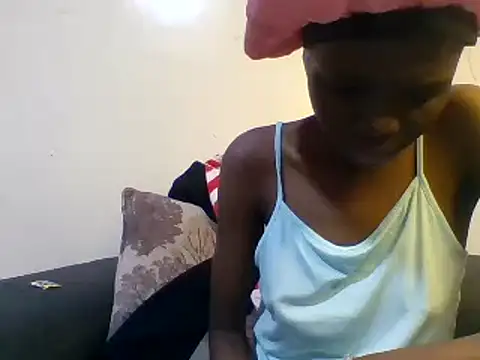 Snapshot of Baddie_Floxxy chatting on 12.01.24 Baddie Floxxy online show from 12.01.24
