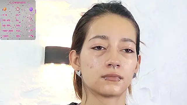 zorravioletta1 online show from 10.28.25