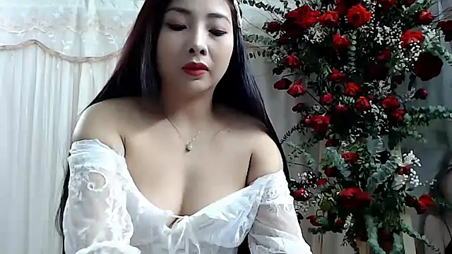 Snapshot of MiMi_0293 chatting on 12.22.24 MiMi 0293 online show from 12.22.24