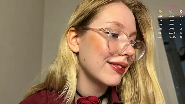 HoneyAudrey online show from 02.11.25