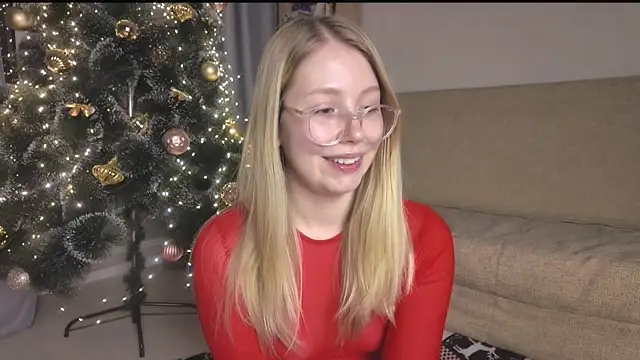 HoneyAudrey online show from 12.21.25