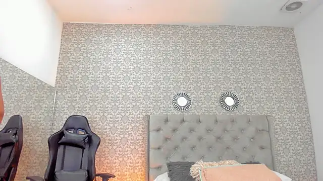 Hannah Miller   online show from 12.31.24