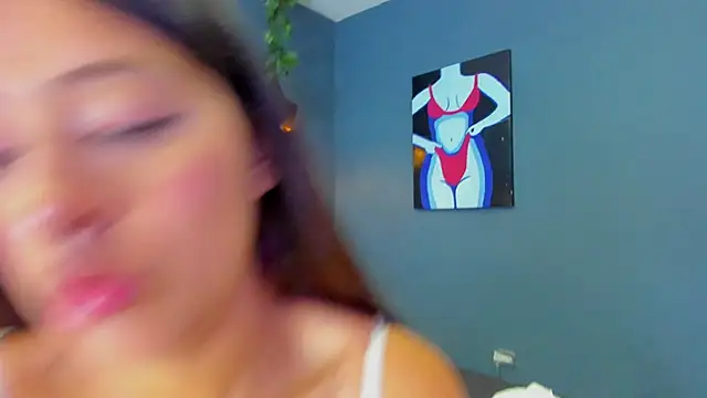 Hannah Miller   online show from 02.25.25