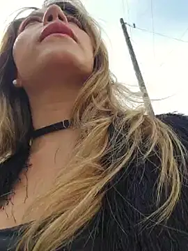 Karen San Miguel online show from 10.16.25