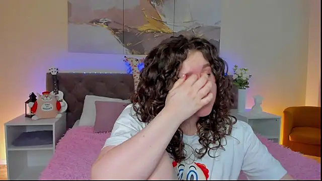 Ariella Sol online show from 03.10.25