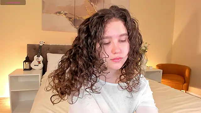 Ariella Sol online show from 09.22.25