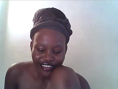 Snapshot of Sexyhotgal22 chatting on 10.26.25 Sexyhotgal22 online show from 10.26.25