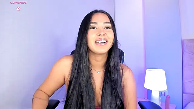 Cameliaa Smiith online show from 02.05.25