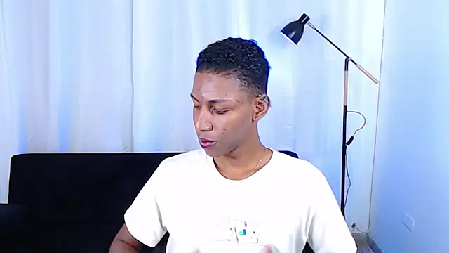 maiki18  online show from 11.29.25