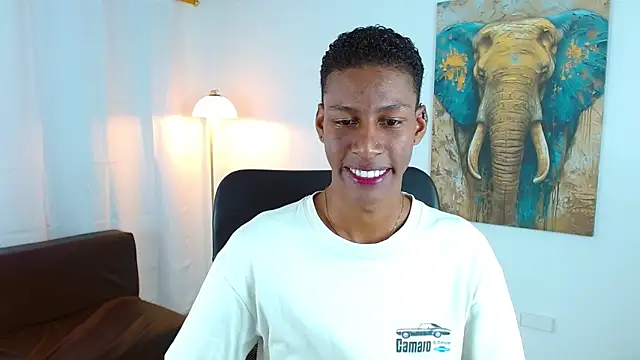 maiki18  online show from 12.03.25