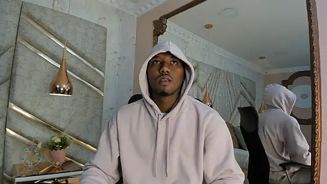 Snapshot of JamesParck chatting on 01.11.25 JamesParck online show from 01.11.25