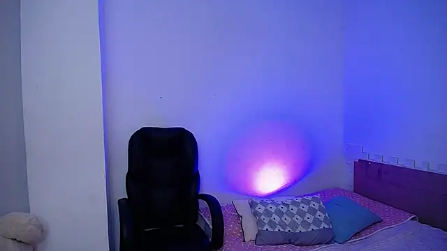 keelly richaardson1 online show from 02.23.25