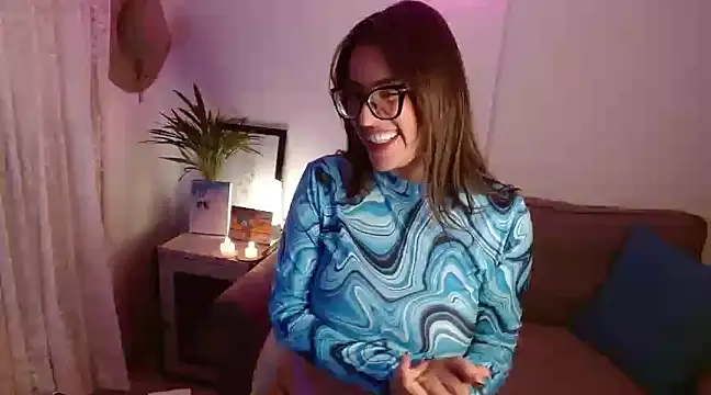 Nicole white 11 online show from 03.14.25