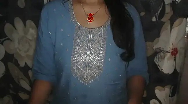 Snapshot of Your-Bhabi chatting on 01.24.25 Your-Bhabi online show from 01.24.25