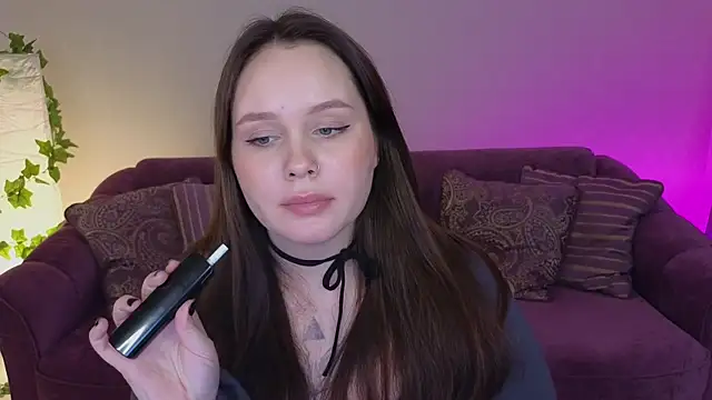 Snapshot of miki_miki_cutie_ chatting on 01.21.25 miki miki cutie online show from 01.21.25