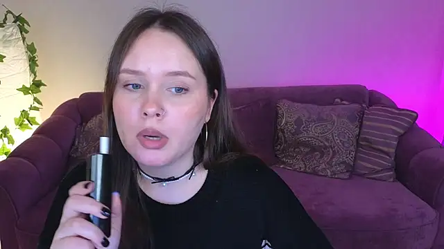 Snapshot of miki_miki_cutie_ chatting on 01.26.25 miki miki cutie online show from 01.26.25