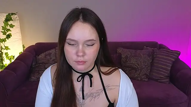 Snapshot of miki_miki_cutie_ chatting on 01.31.25 miki miki cutie online show from 01.31.25