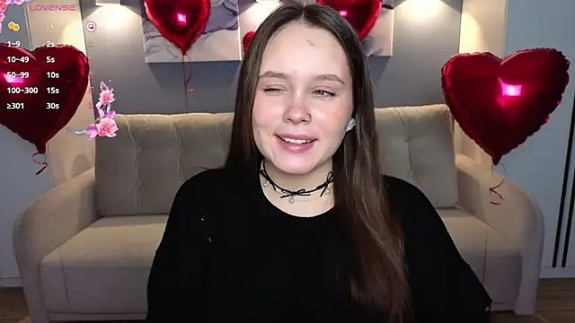 Snapshot of miki_miki_cutie_ chatting on 02.15.25 miki miki cutie online show from 02.15.25