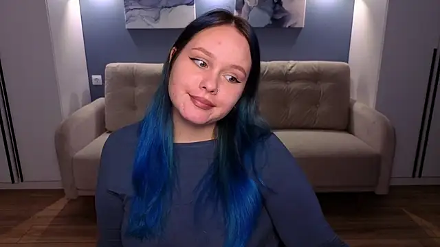 Snapshot of miki_miki_cutie_ chatting on 09.25.25 miki miki cutie online show from 09.25.25