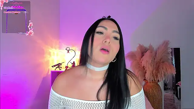 Sarahballiston  online show from 12.13.24