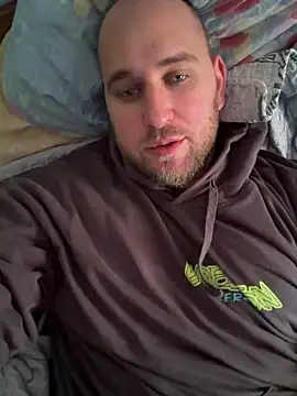 Snapshot of aronion123 chatting on 06.19.26 aronion123 online show from 06.19.26