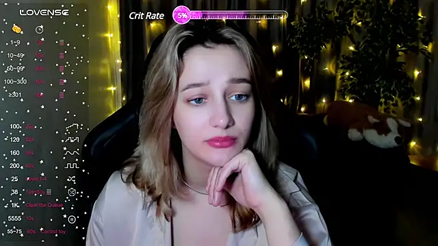 Snapshot of Sinty_Noria chatting on 03.03.25 Sinty Noria online show from 03.03.25