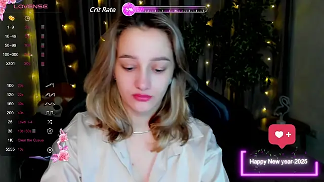 Snapshot of Sinty_Noria chatting on 03.16.25 Sinty Noria online show from 03.16.25