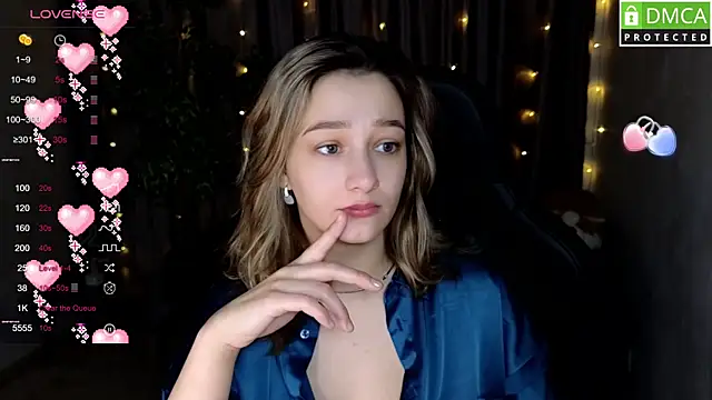 Snapshot of Sinty_Noria chatting on 03.21.25 Sinty Noria online show from 03.21.25