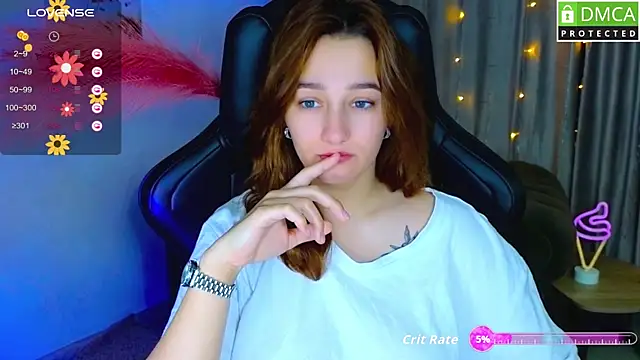 Snapshot of Sinty_Noria chatting on 09.29.25 Sinty Noria online show from 09.29.25