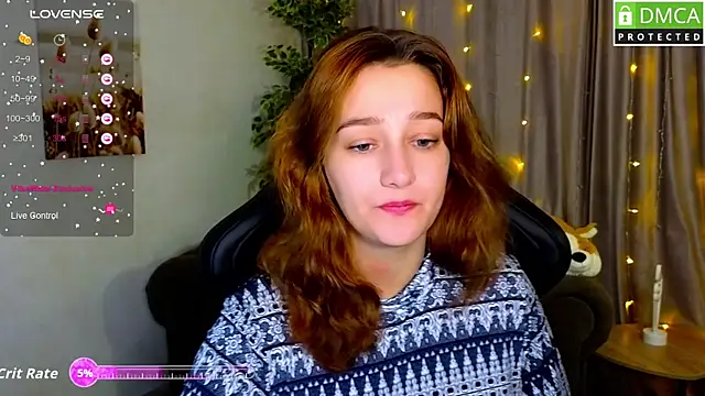 Snapshot of Sinty_Noria chatting on 10.21.25 Sinty Noria online show from 10.21.25