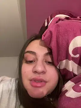 Snapshot of ayshalove chatting on 01.16.25 ayshalove online show from 01.16.25